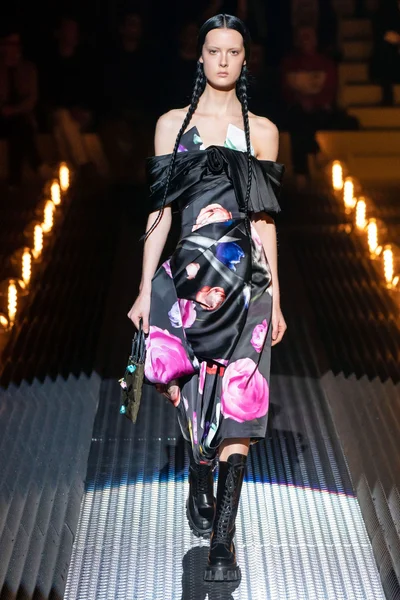 Look 43